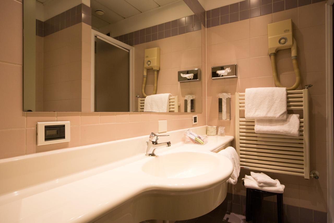 Hotel Motel Ascot Lissone Esterno foto